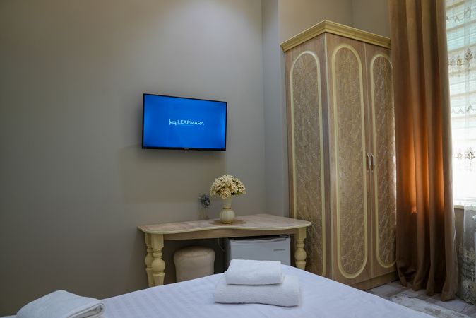 Bibi-Khanym Suite (N4) — 4